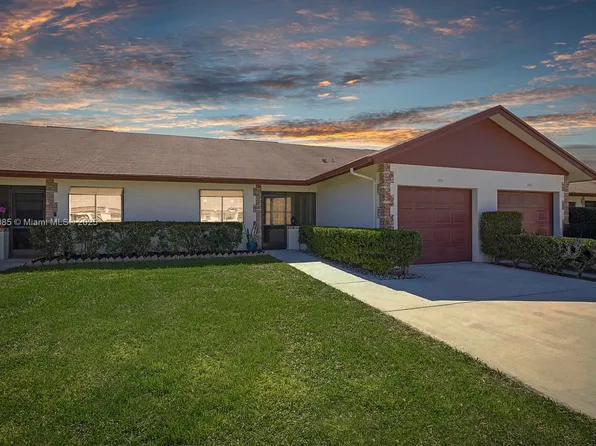 185 Moccasin Trl N, Jupiter, FL 33458