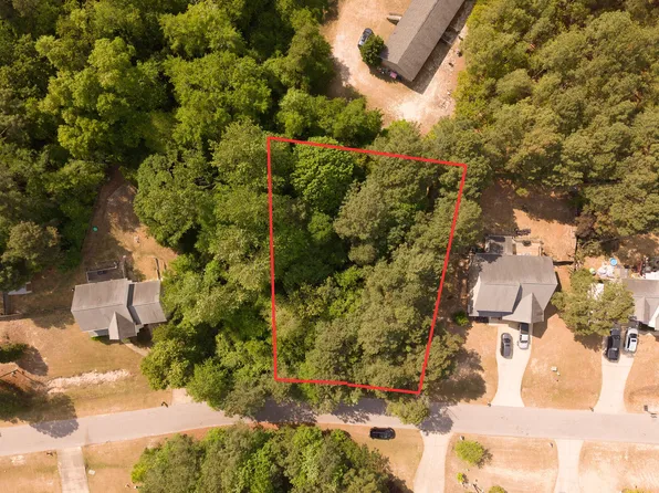 76 Briarwood Pl #9, Sanford, NC 27332