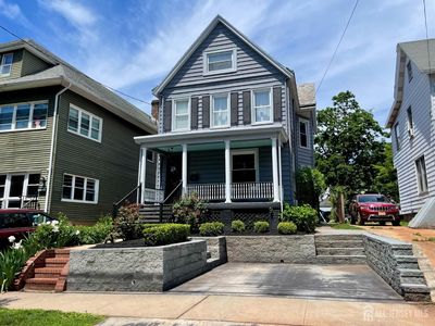 323 Montgomery St, Highland Park, NJ, 08904