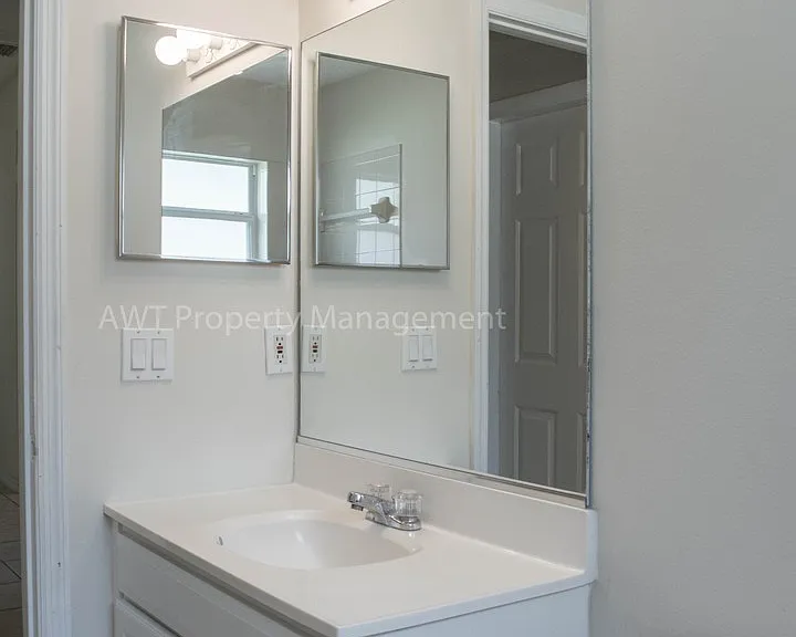90 Farmsworth Dr #A — Photo 11