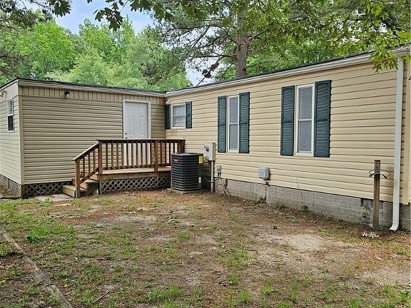 5th image of 17100 Lansmill Dr