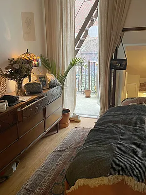 Rented by Jack B Shapiro | media 14