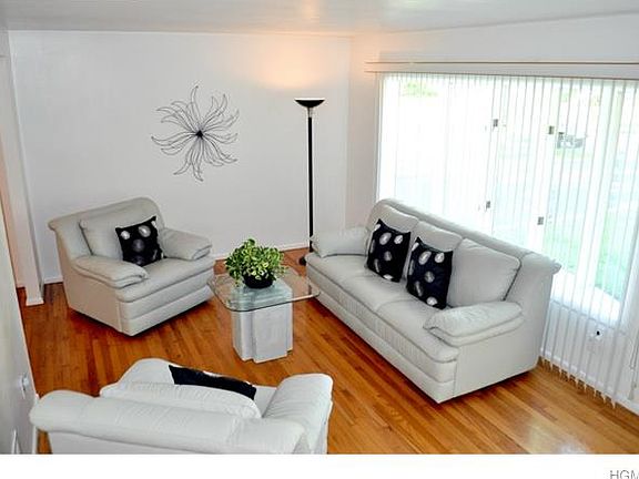 2nd image of 3439 N Deerfield Ave