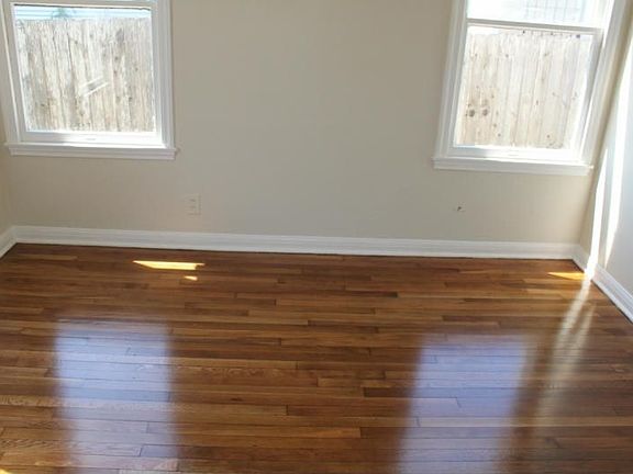 3rd image of 4814 Kendall Dr