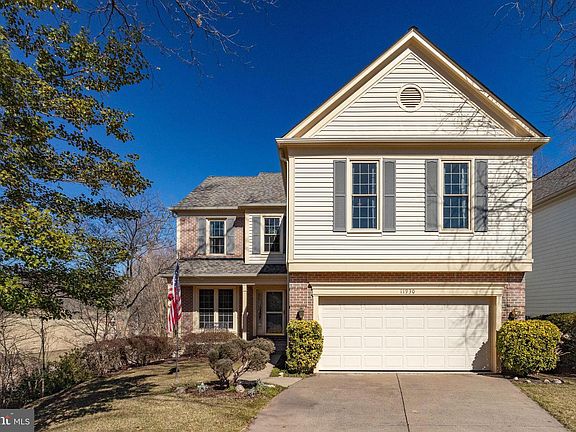 2nd image of 11930 Parkland Ct