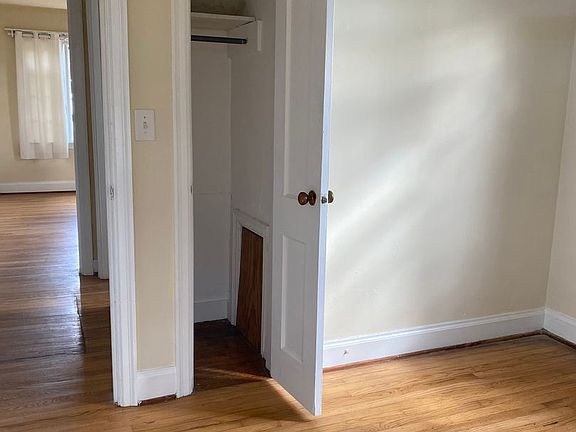 5th image of 1706 Grayland St