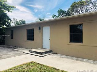 305 NW 135th St, North Miami, FL 33168