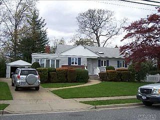 1st image of 58 Herbert Ave