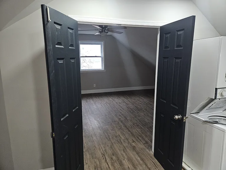 608 Homestead St #4 — Photo 17