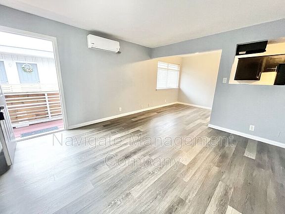 3rd image of 2701 Hemphill St #203