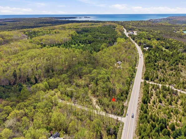 8570 State Highway 57, Baileys Harbor, WI 54202