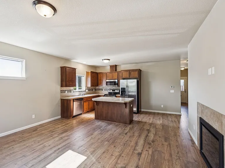 2501 Carson Loop — Photo 3