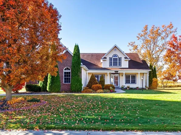 4822 Concord Ridge Blvd, Saint Joseph, MI 49085