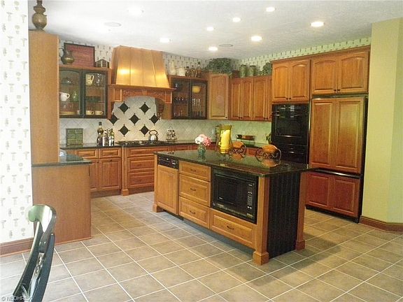 5th image of 10715 Cottage Hill Ln