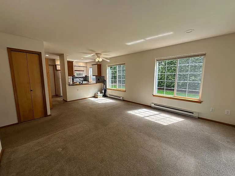 BH T 3340 — Photo 39
