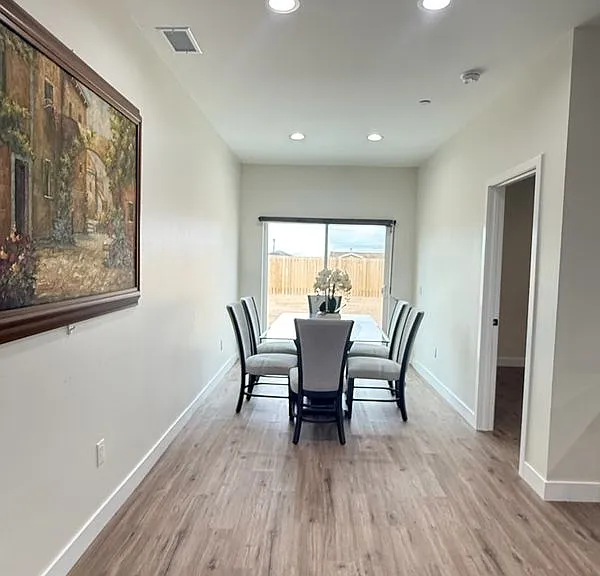 9019 Evelyn Ave — Photo 3