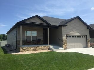 3477 26th Ave, Columbus, NE 68601