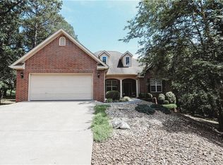 1 Mary Ann Ln, Bella Vista, AR 72714