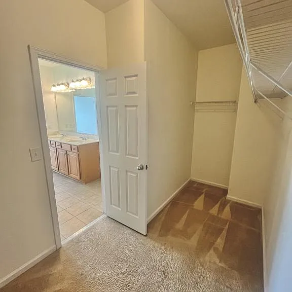425 Tiburon Dr — Photo 10