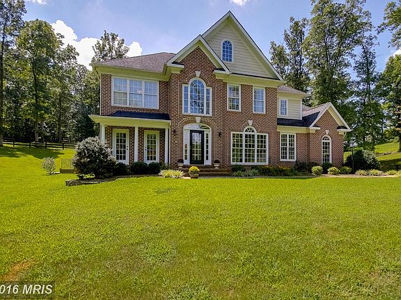 2nd image of 14392 Kimber Ln