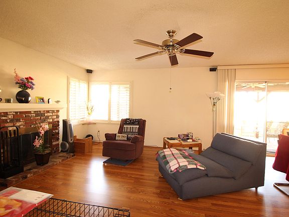 5th image of 2801 Willowbrook Ave