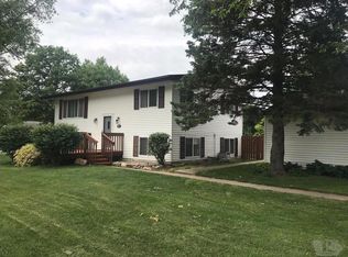 301 E Depot St, New Sharon, IA 50207