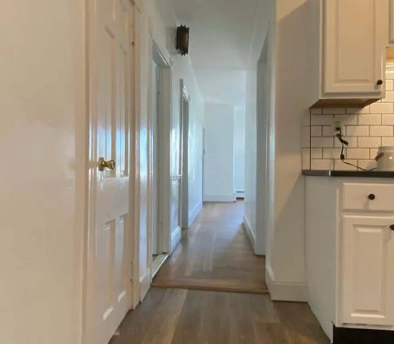 3 bed, 1100 sqft, $2,400 — Photo 4