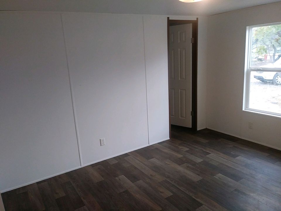 2nd image of 3469 S Saguaro Ln