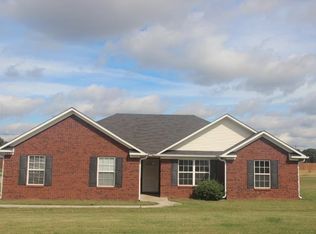 105 Turtle Point Dr, New Market, AL 35761