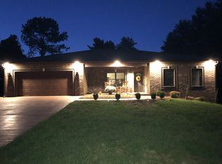605 Brighton Dr, Clarksville, TN 37043