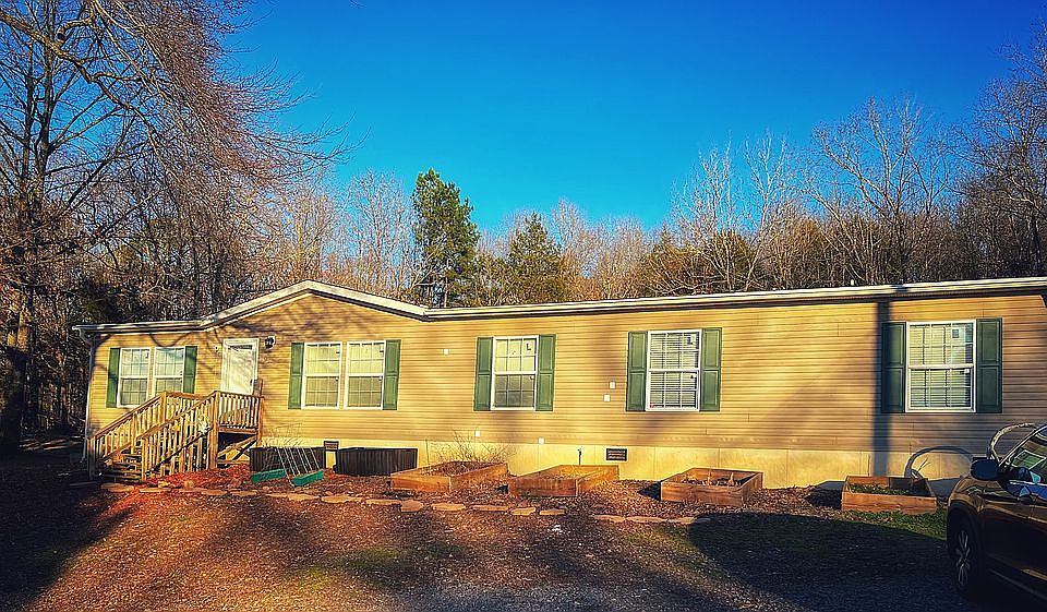 1st image of 9 Olivia Ln