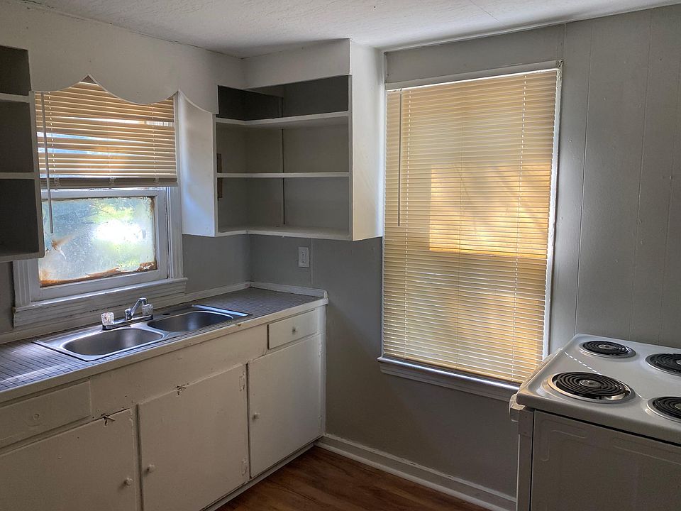 1st image of 1010 Southern Ave