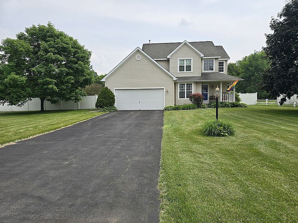 1st image of 2 Plum Ct
