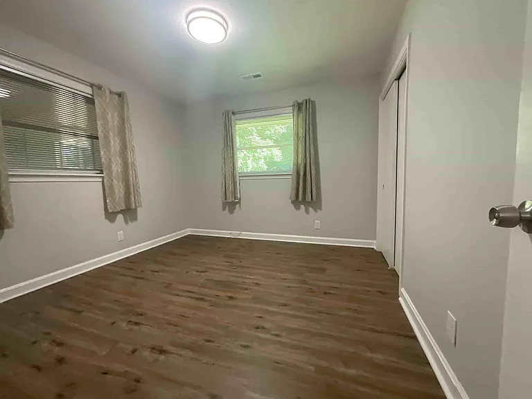 5021 Ryandale Rd — Photo 5