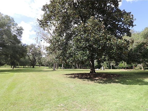 3rd image of 8060 S Great Oaks Dr