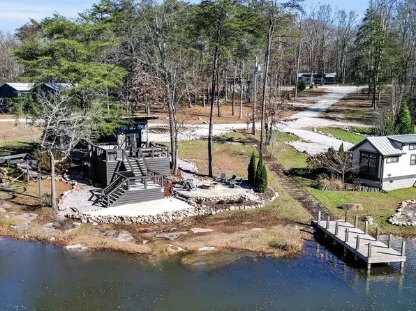 19 Lillypad Ln, Tracy City, TN 37387