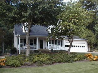 305 Russell Ridge Dr, Lawrenceville, GA 30043