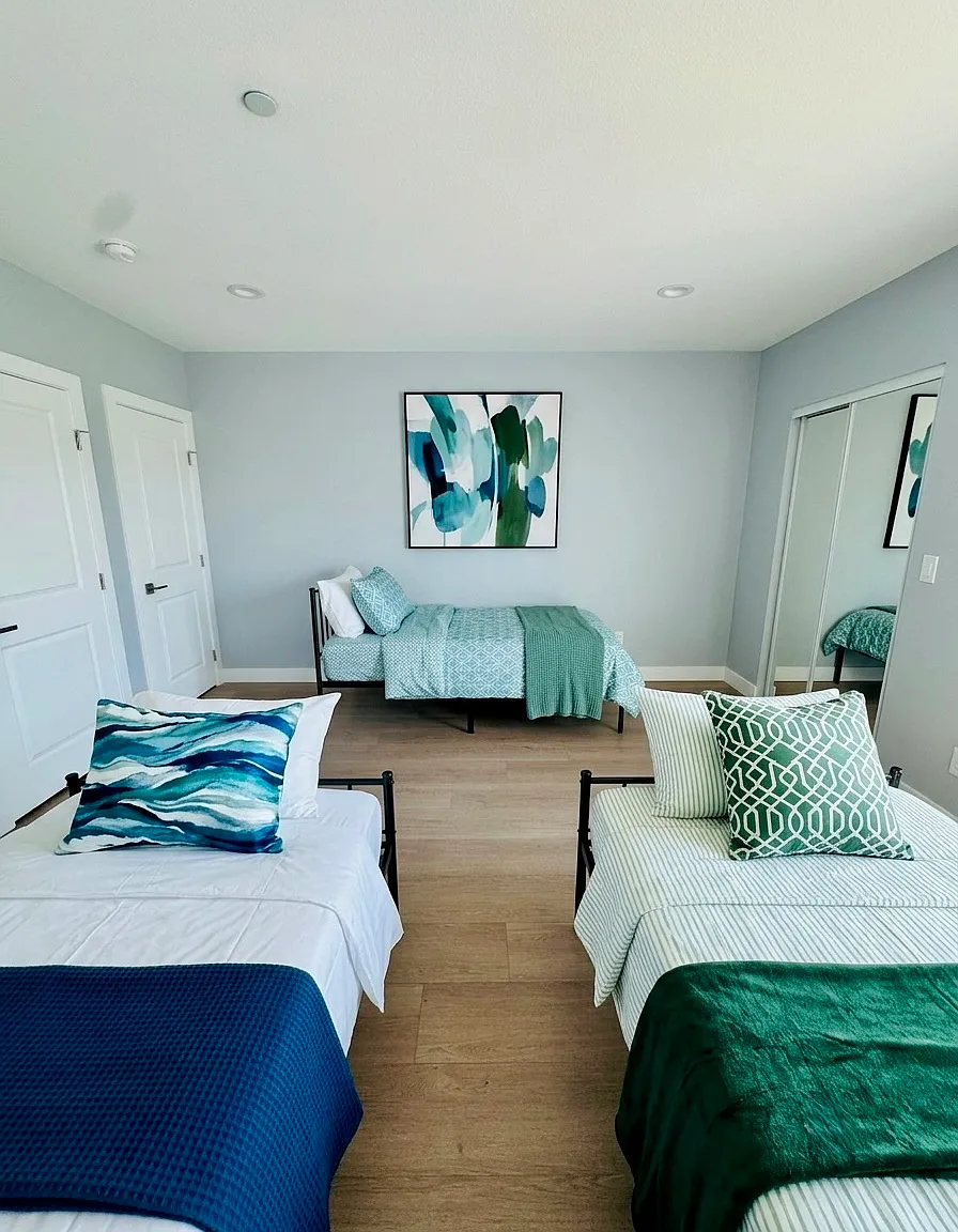 5 bed, $750 — Photo 1