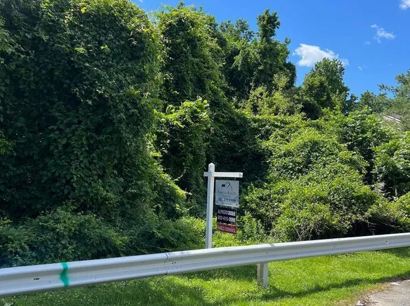 7412 Loganwood Ct, District Heights, MD 20747