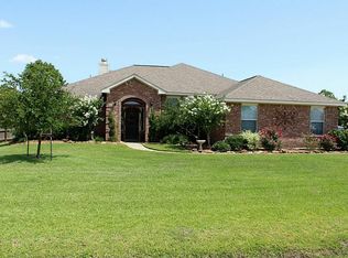 2107 Caroline Ave, Cove, TX 77523