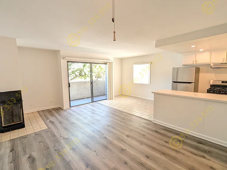 10742 Lawler St #3 — Photo 21