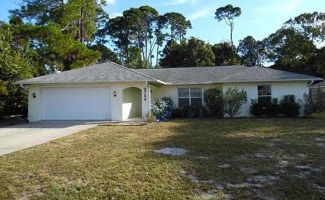 2709 India Palm Dr — Photo 1