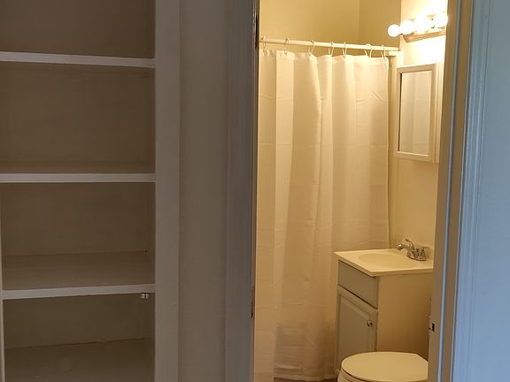 3rd image of 1417 Avenue B #1417