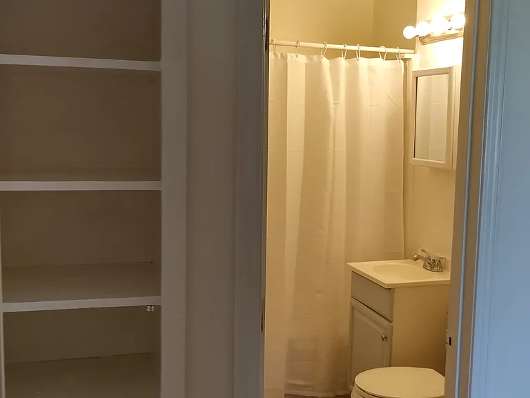 1417 Avenue B #1417 — Photo 3