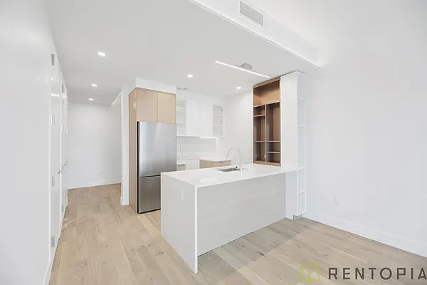 Rented by Rentopia | media 32