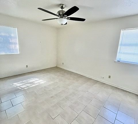 4th image of 1514 McCarthy Ave
