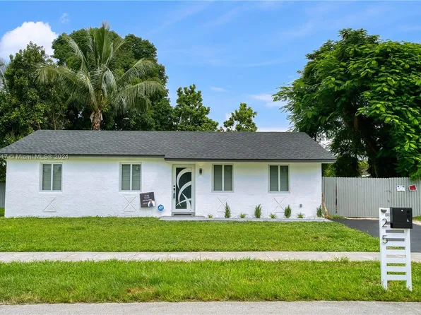 25 SW 17th Ave, Homestead, FL 33030