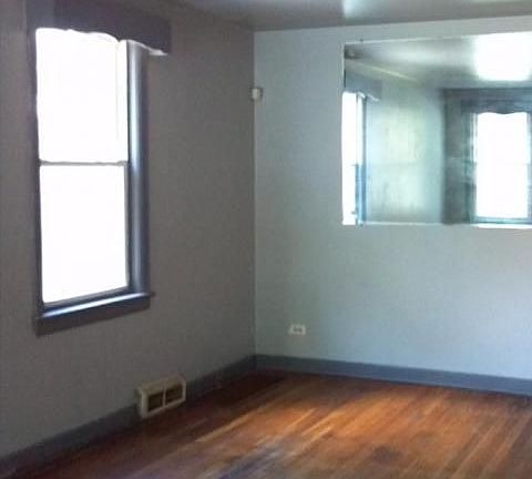 4th image of 1111 Marshall Ave