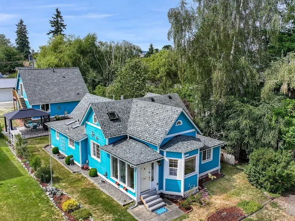 1047 Garfield Avenue, Blaine, WA 98230