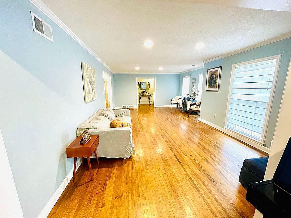 1st image of 5729 Woodbriar Cv